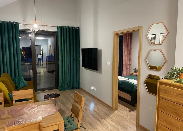 Silence Karpatia Aleksandryt Апартаменты *